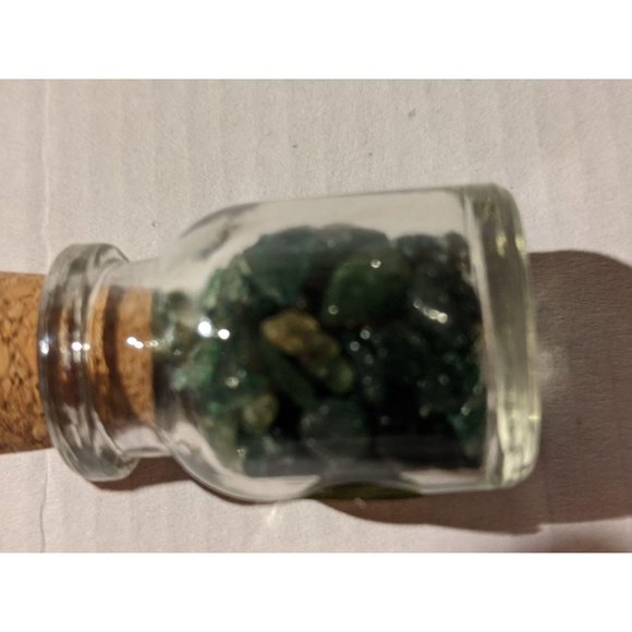 Seven Chakras Stone Chips Chakra Set of 7 Boxed pe - Picture 6 of 7